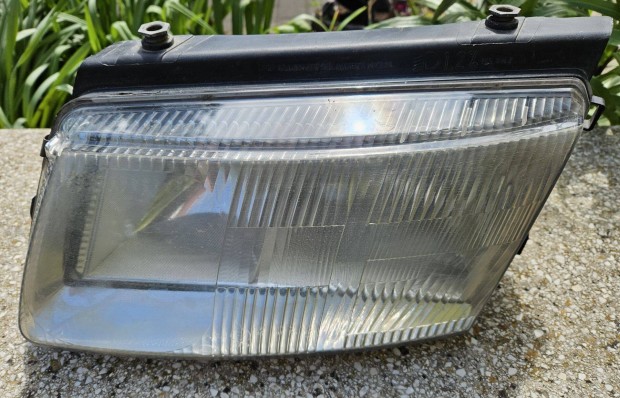 VW Passat B5 jobb �s bal f�nysz�r�