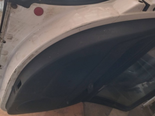VW Passat B5 kombi komplett hátsó ajtó