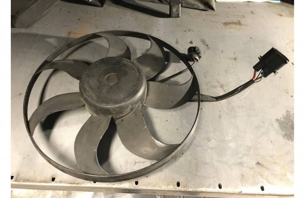 VW Passat B6 2,0 TFSI / hűtőventilátor 1K0 959 455 N