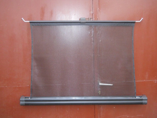 VW Passat B6-B7 Kombi Gy�ri Kutyah�l�-T�relv�laszt�h�l�