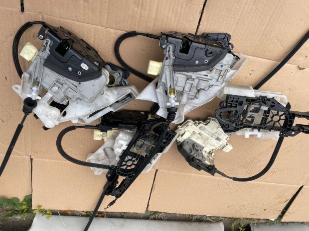 VW Passat B6 Zár / Ajtó zár / Ablakemelő motor + szerkezet