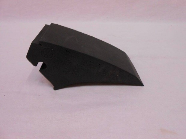 VW Passat B6, 3C 2005-2010 Hangszigetelés sárvédőnél 3C0864237