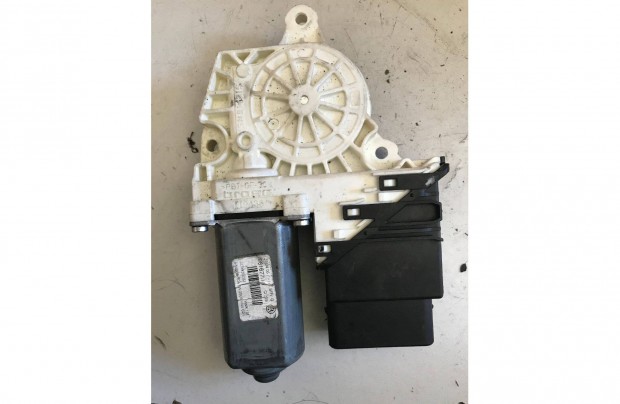 VW Passat B6 / B. hts ablakemel motor 3C9 959 703