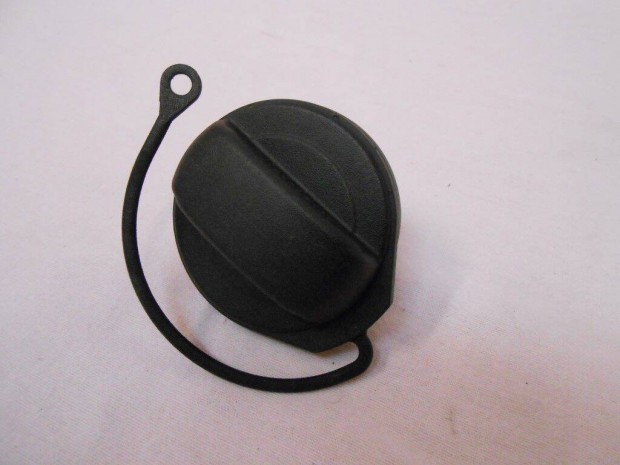 VW Passat B6,b7 2005-2014 Tanksapka 3C0 201 550