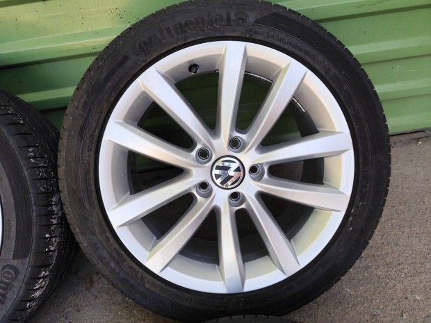 VW Passat B6 b7 gyri alufelni 5x112 17" golf touran caddy