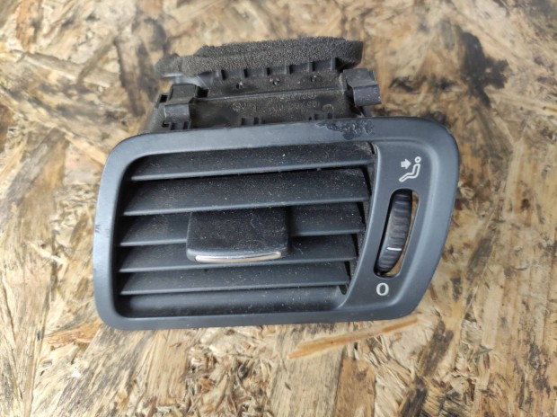 VW Passat B6 bal szellz