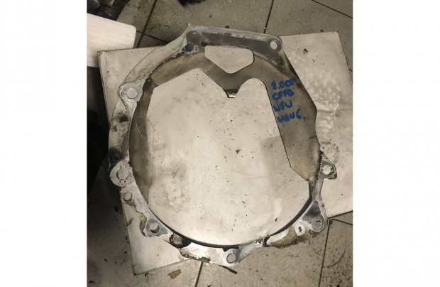 VW Passat B7 2,0 CR Cffb motor-váltó közti lemez