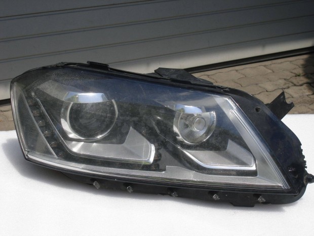 VW Passat B7 Led-Xenon Jobb els Fnyszr 3AB941752 2010-tl