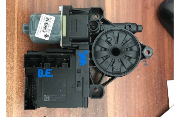 VW Passat B7 Variant / bal első ablakemelő motor 3C0 959 793 C