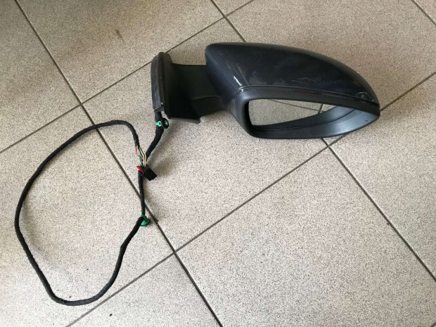 VW Passat B7_ jobb visszapillant tkr