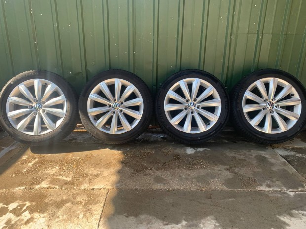 VW Passat B7 gyári 17 colos alufelnik