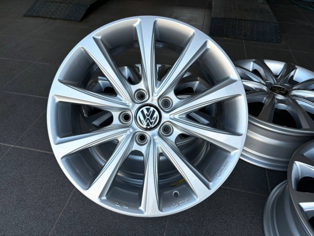 VW Passat B8 17" 5x112 alufelni elad 17 coll