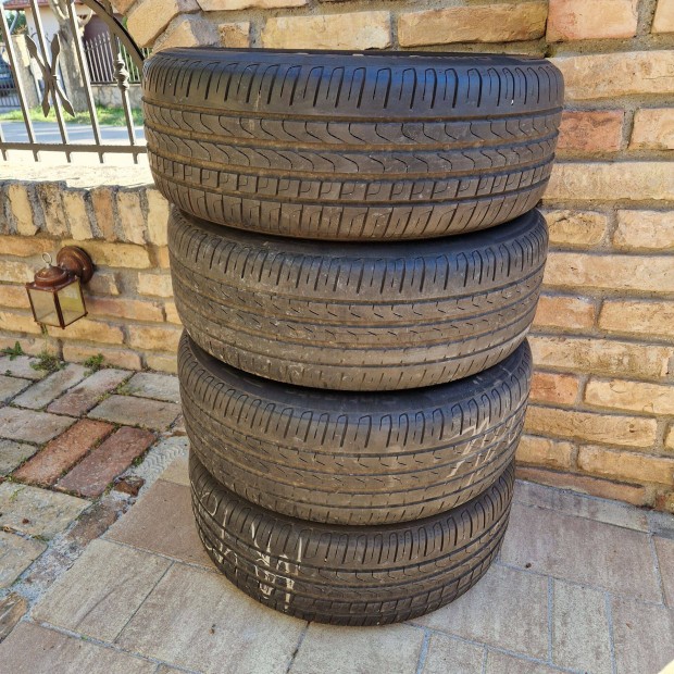 VW Passat B8 5X112 215/55R17