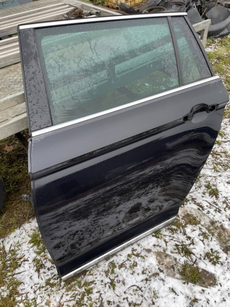 VW Passat B8 Variant, kombi bal hátsó oldal ajtó + üveg -2018