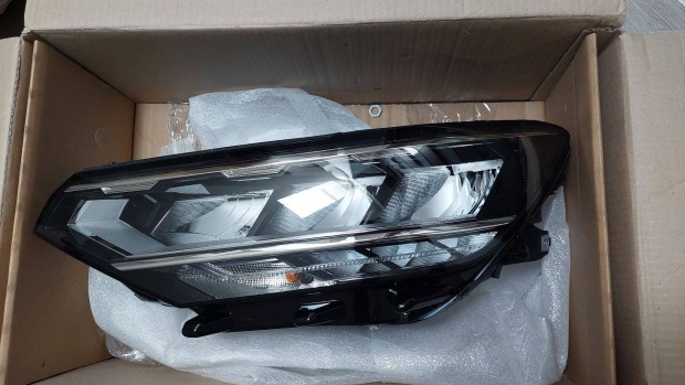 VW Passat B8 led fényszóró 3G1 941 036P eladó