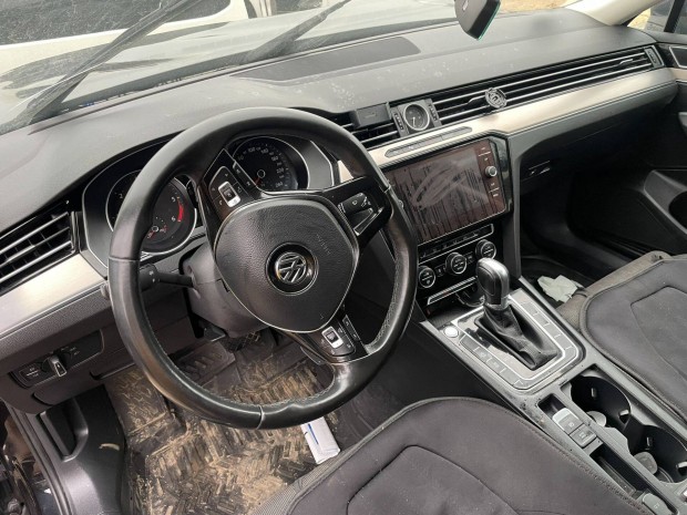 VW Passat B8 légzsák szett, műszerfal párna