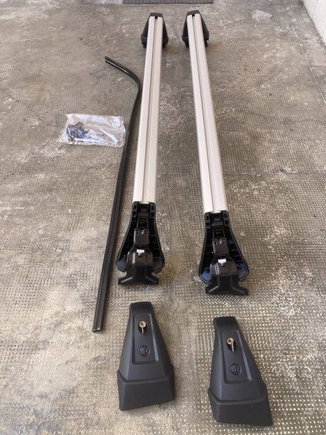 VW Passat B8 tetcsomagtart