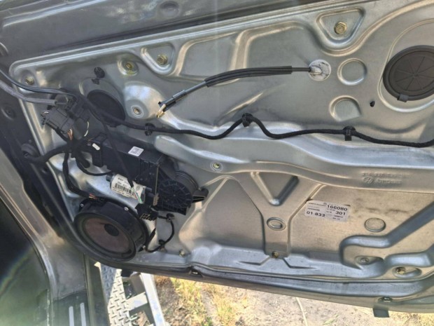 VW Passat B 5.5 jobb első elektromos ablakemelő szerkezet