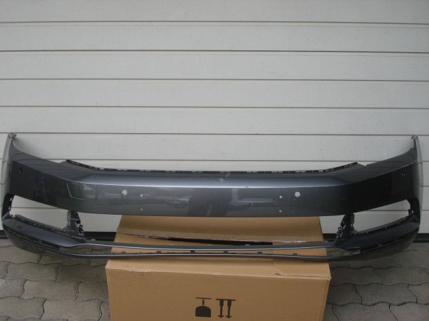 VW Passat B VIII 4 radaros első lökhárító 3G0807221 2015-től