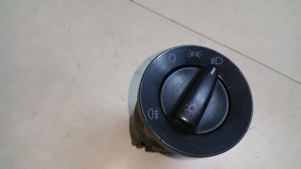 VW Passat Golf IV Bora Lupo vilgtskapcsol