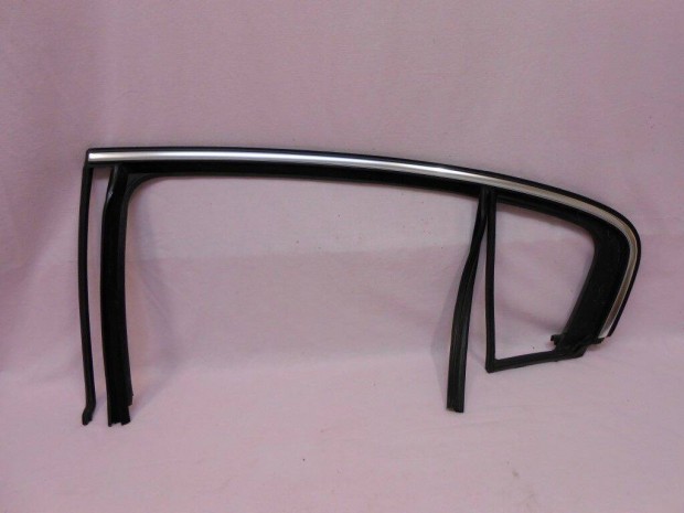VW Passat Sedan 2005-2014 Bal hátsó ajtó felső króm keret 3C5839431G