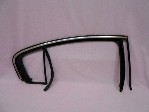 VW Passat Sedan 2005-2014 Jobb hátsó ajtó felső króm keret 3C5839432G