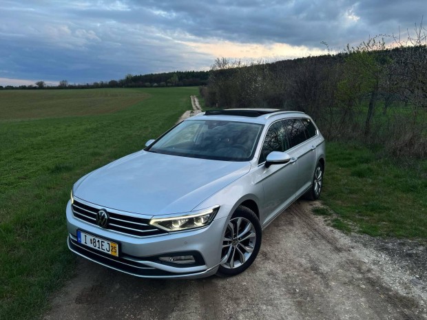 VW Passat VIII Variant 2.0 TDI SCR Elegance 4Motion DSG