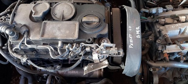 VW Passat VI Elad bontott 2,0 PDTDI kd: BMR Fztt blokk hengerfejje