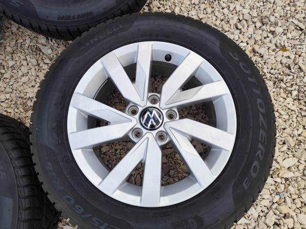VW Passat b8 gyri alufelni 5x112 16"