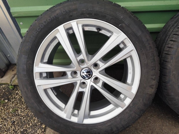 VW Passat b8 gyári alufelni 5x112 17"