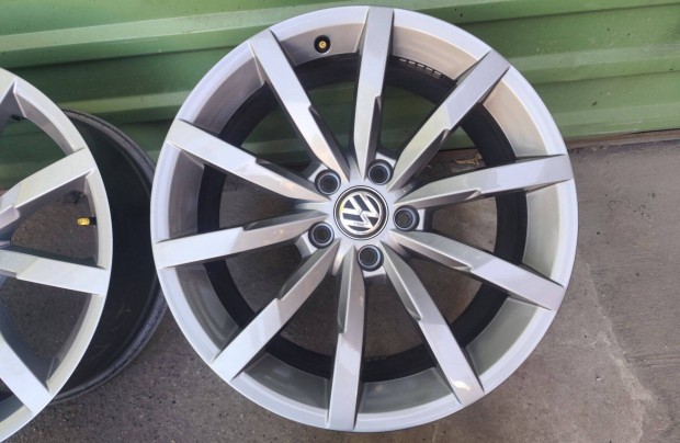 VW Passat b8 monterey gyári alufelni 5x112 18"