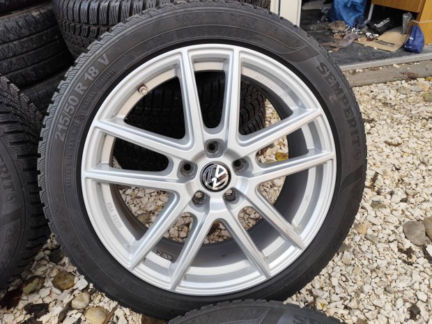 VW Passat t-roc sharan 7n alufelni 5x112 18"