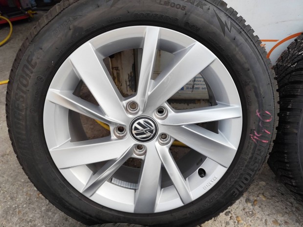 VW Passat touran caddy golf gyri alufelni 5x112 16"