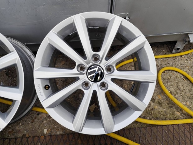 VW Passat touran caddy golf t-roc gyri alufelni 5x112 16"