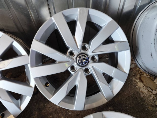 VW Passat touran caddy golf t-roc gyri alufelni 5x112 16"