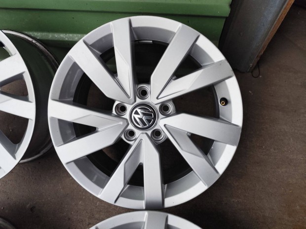 VW Passat touran caddy golf t-roc sharan gyári 5x112 16"