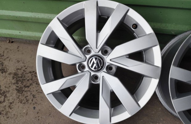 VW Passat touran caddy golf t-roc sharan gyári alufelni 5x112 16"