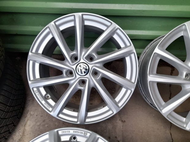 VW Passat touran caddy jetta t-roc alufelni 5x112 16"