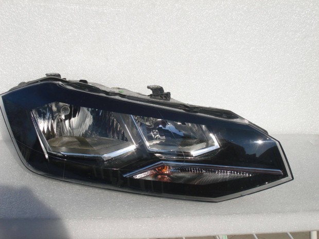 VW Polo 2G1 Jobb els Fnyszr 2G1941006 2018-tl