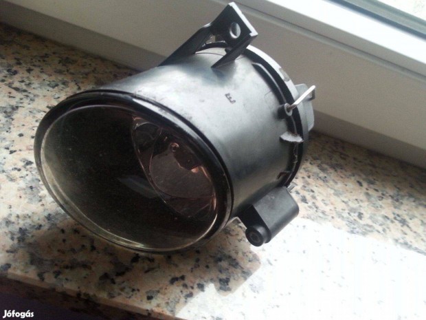 VW Polo 4 gyri, jobb oldali kdlmpa