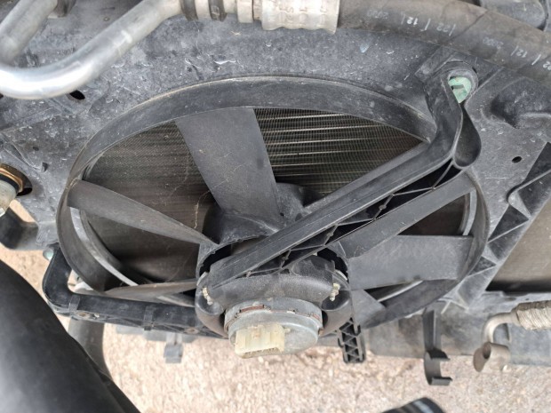 VW Polo 6N2 1.4 b ventiltor