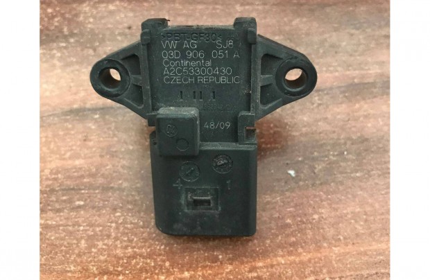 VW Polo 6R 1,2 szívócső nyomásérzékelő 03D 906 051 A