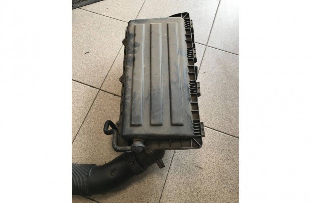 VW Polo 6R 1,4 16V légszűrőház 036 129 611 BS