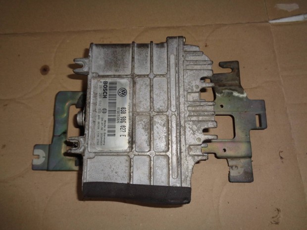 VW Polo III (6N1) 1.0B (94-99) ECU