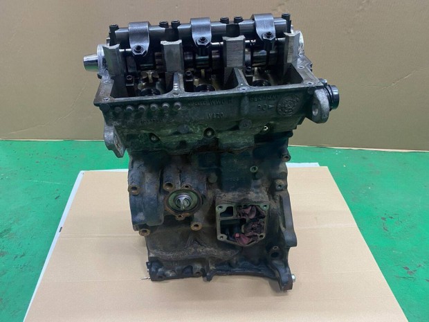 VW Polo IV Motor (Fűzött blokk hengerfejjel)