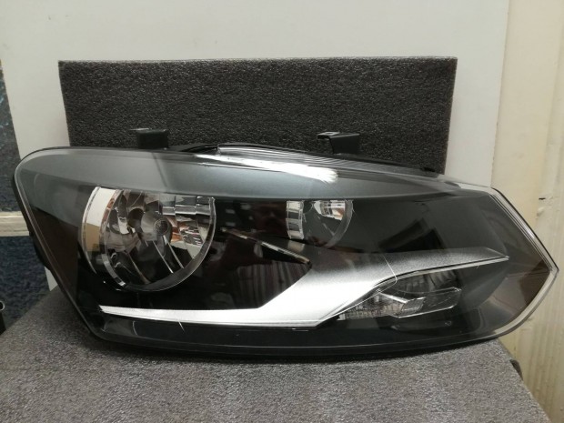 VW Polo V fényszóró jobb 2009 -> 2014 (H7,H7)