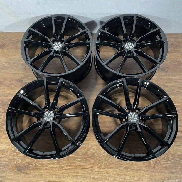 VW Pretoria 8x19 lakk fekete gyri garnitra elad! 5x112 57,1