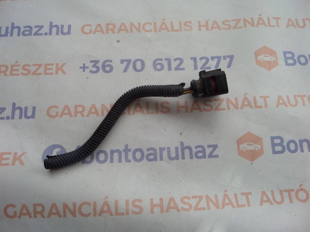 VW Sharan Eladó gyári, bontott első lámpa csatlakozó