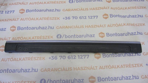VW Sharan Eladó gyári, első lökhárító, középső díszléc króm