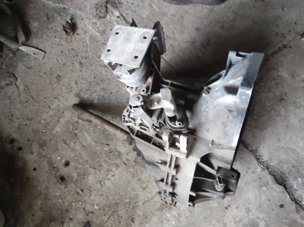 VW Sharan Ford Galaxy Seat Alhambra 5 sebess�ges k�zi v�lt�